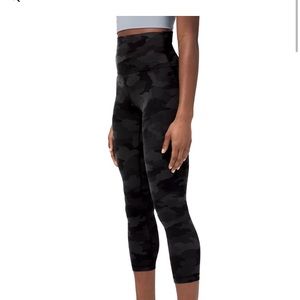 Lululemon camo align 23”